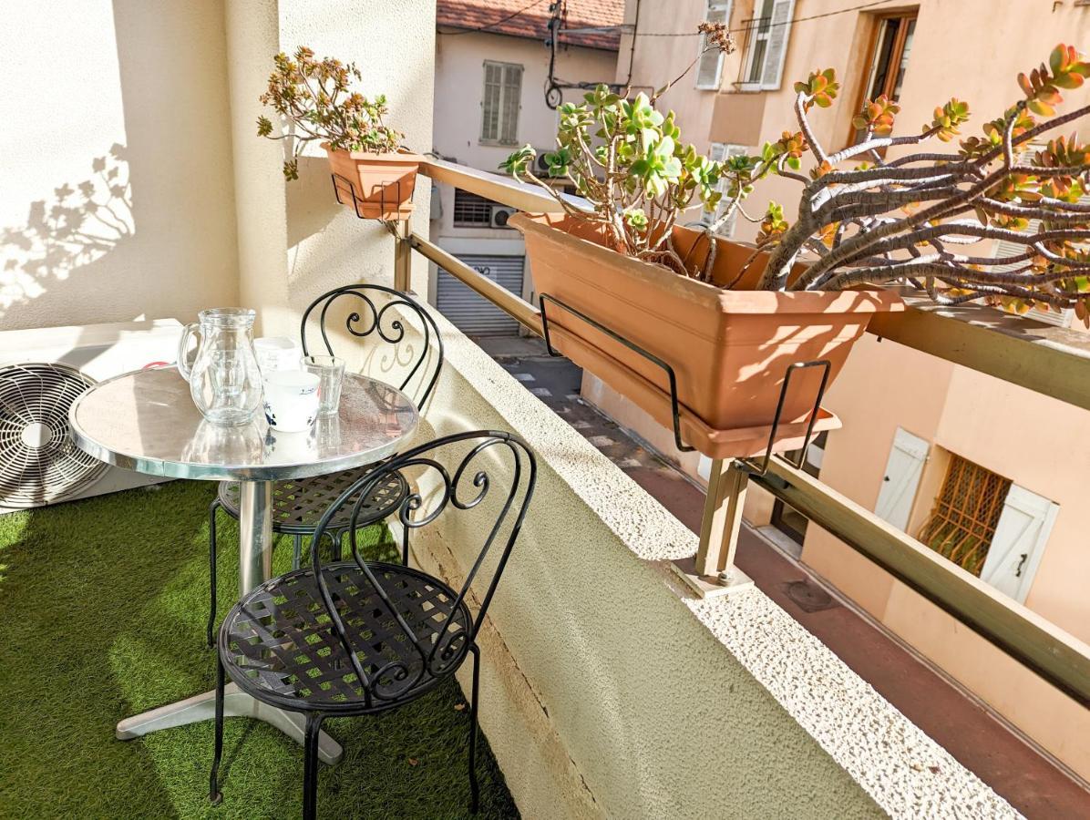 Les Beaux Jours - Calm & Sunny Balcony Apartment Antibes Bagian luar foto