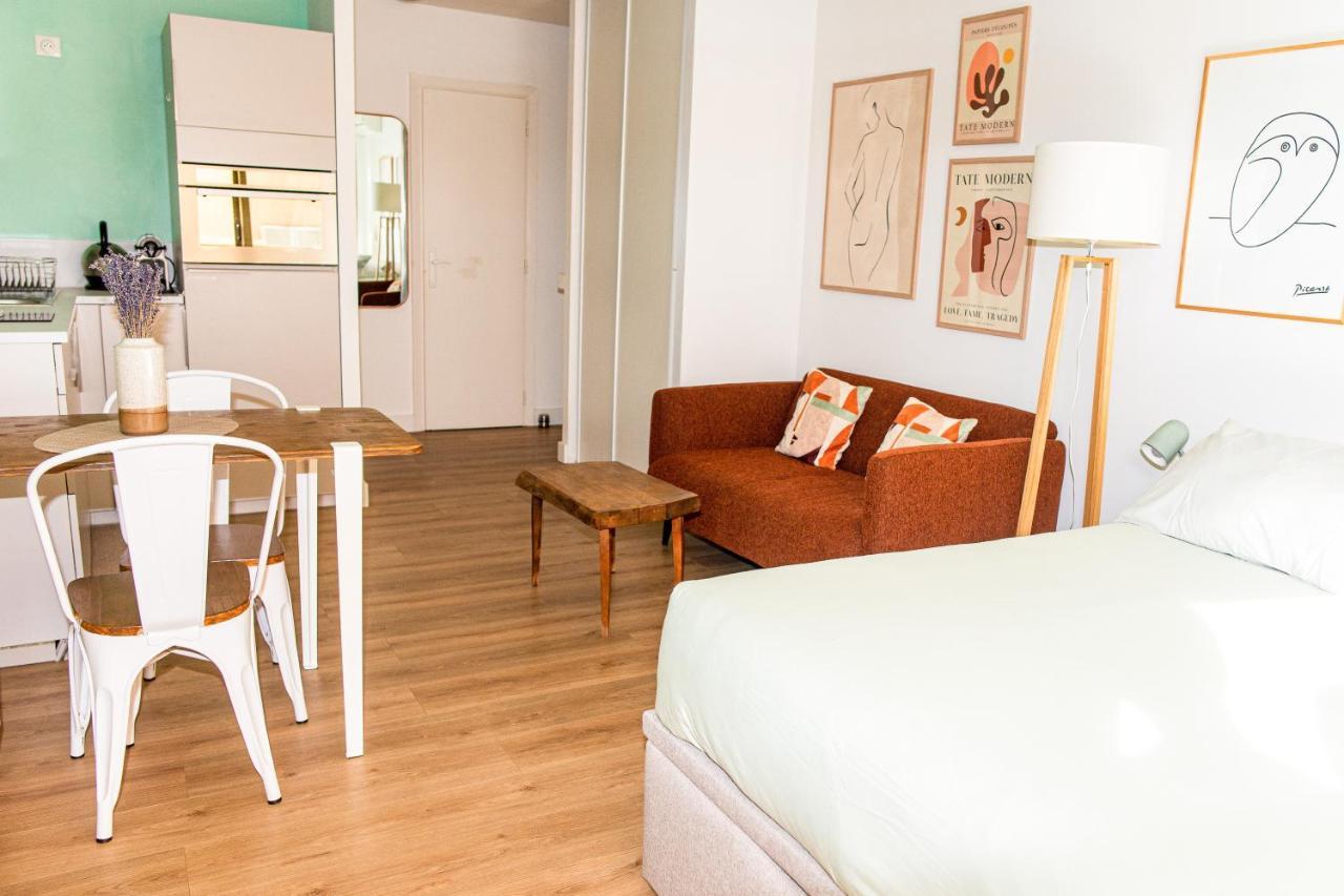 Les Beaux Jours - Calm & Sunny Balcony Apartment Antibes Bagian luar foto